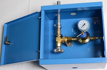 Пост газоразборный кислородный ПГК-10-3 закрытого типа с редуктором БКО-50 Пост газоразборный кислородный ПГК-10-3 закрытого типа с редуктором БКО-50