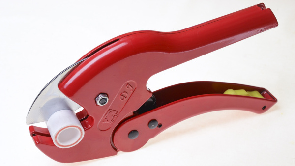 Ножницы для резки п/п труб до ф40