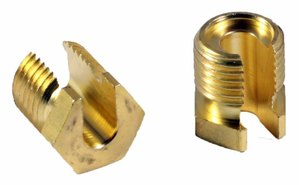 Гайка термопары разрезная М10